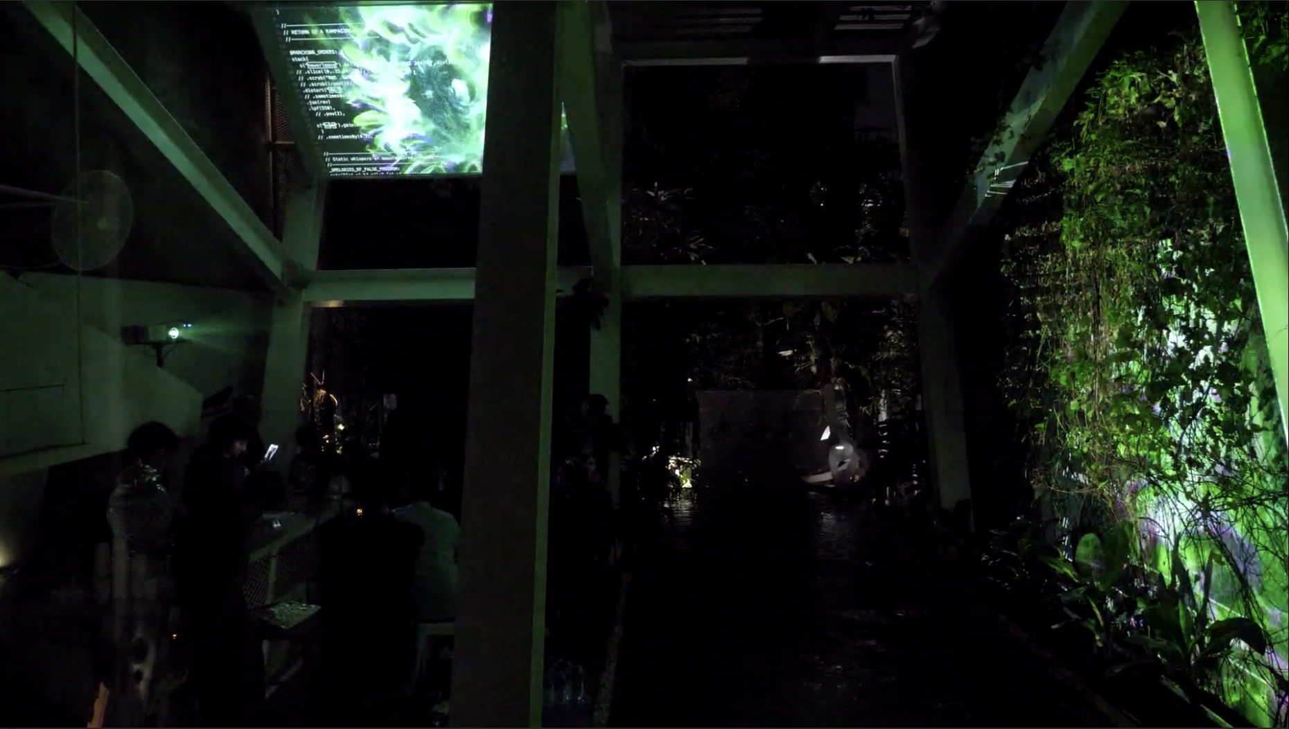 Documentation of audio-visual live coding performance held on September 18, 2025