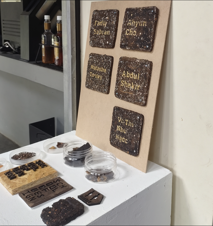 Biodegradable Signage (Coffeeg)